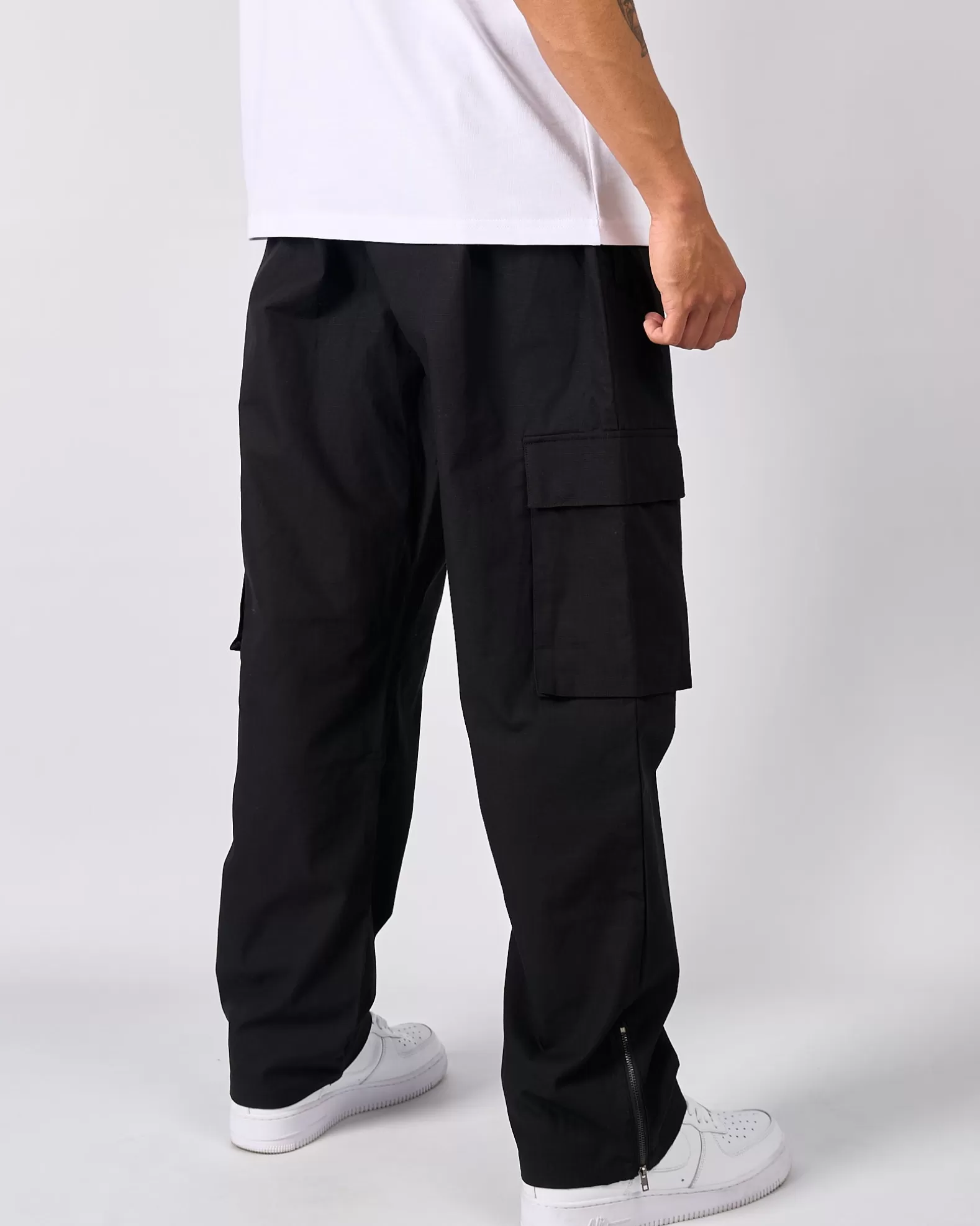 black_maison_cargos_3.webp Best Sale Mercier Black Maison Cargos