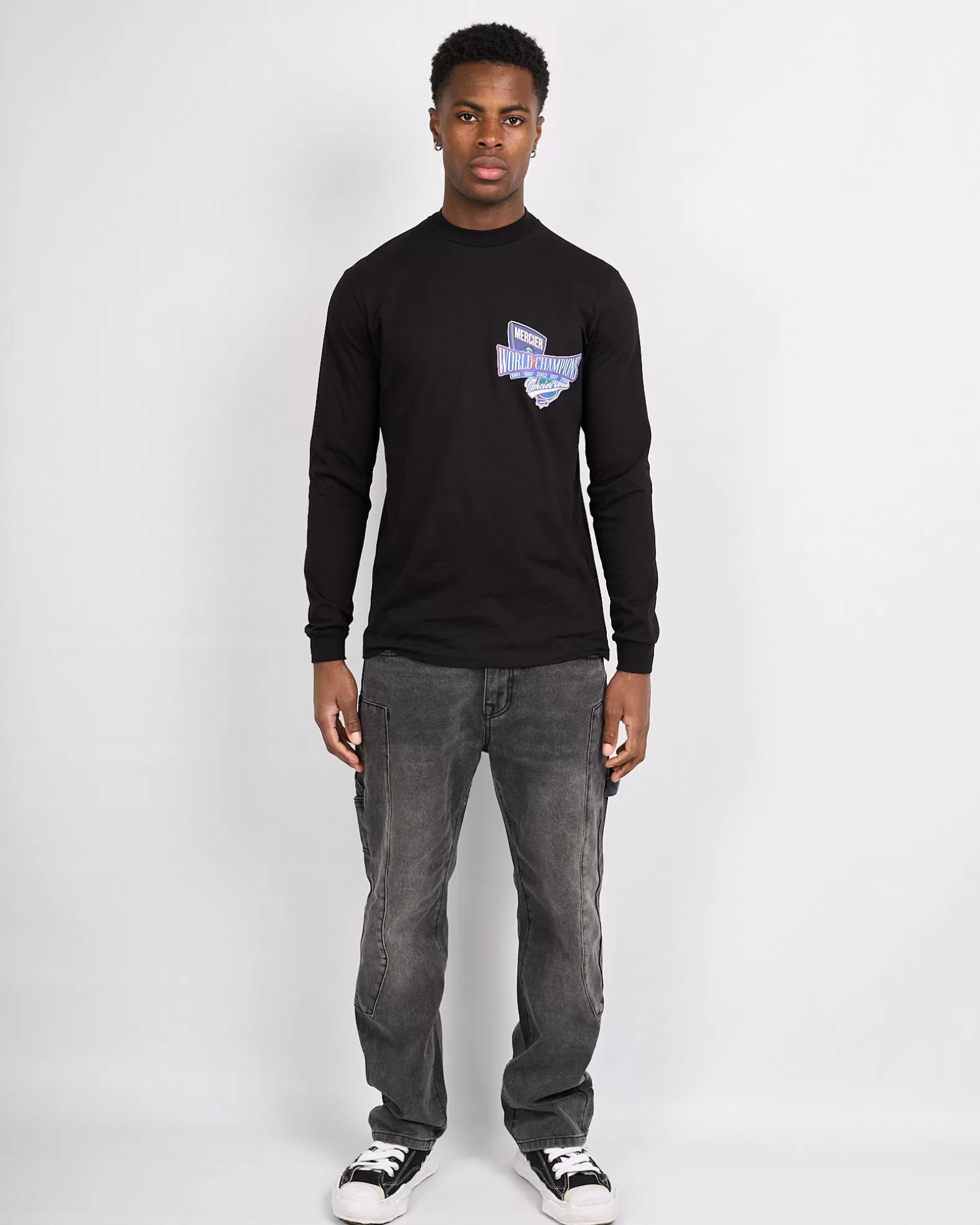 black_mercier_the_series_longsleeve_tshirt_2.webp Sale Mercier Black The Series longsleeve Tshirt