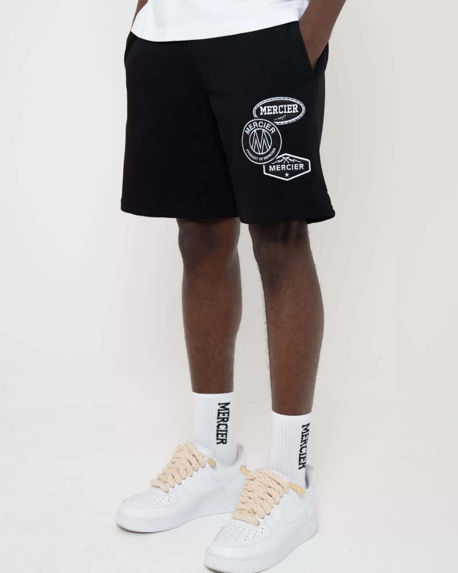 black_white_mono_badge_shorts_3.webp Store Mercier Black White Mono Badge Shorts
