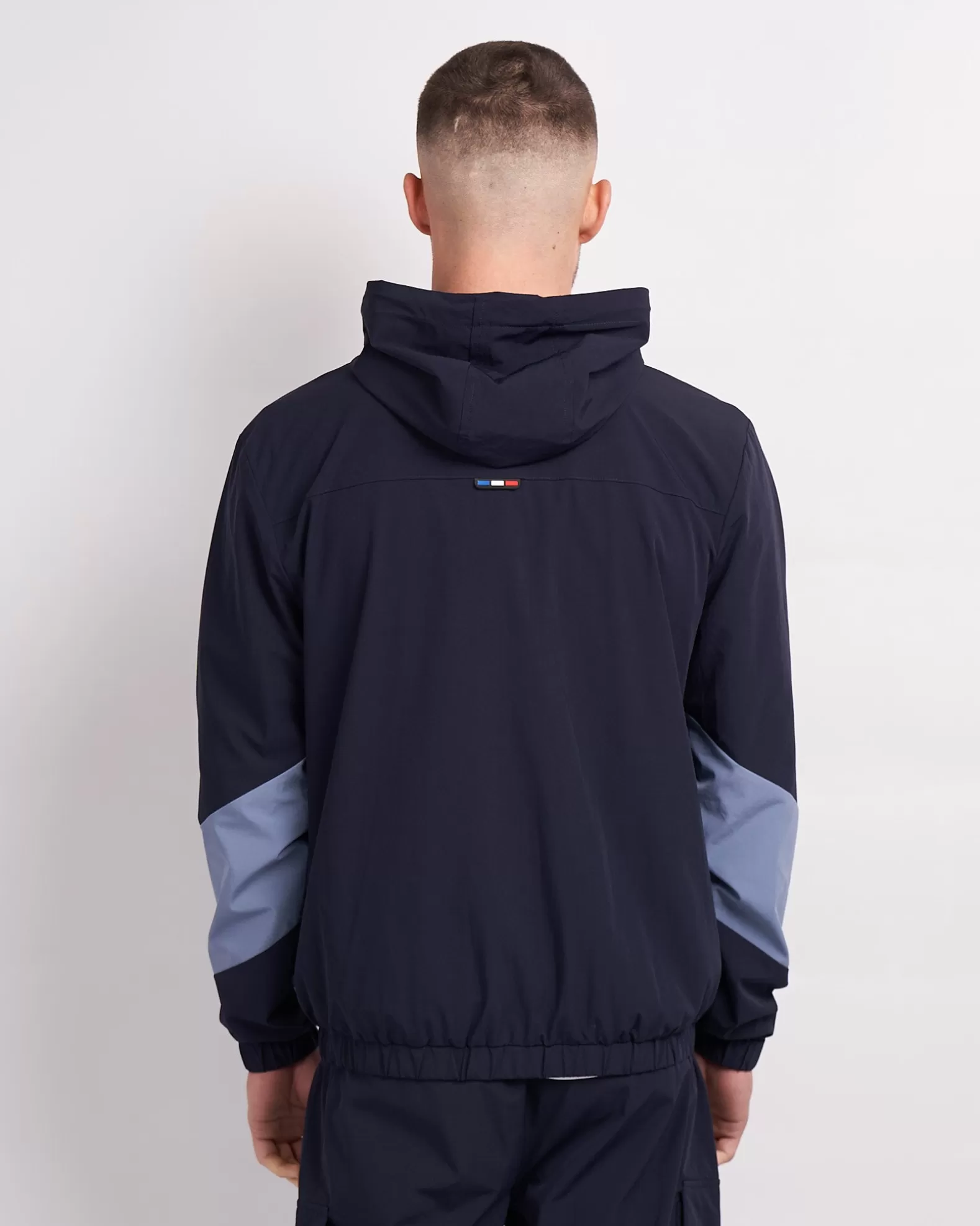 navy_placid_blue_mono_badge_panelled_windbreaker_6.webp Cheap Mercier Navy Placid Blue Mono Badge Panelled Windbreaker