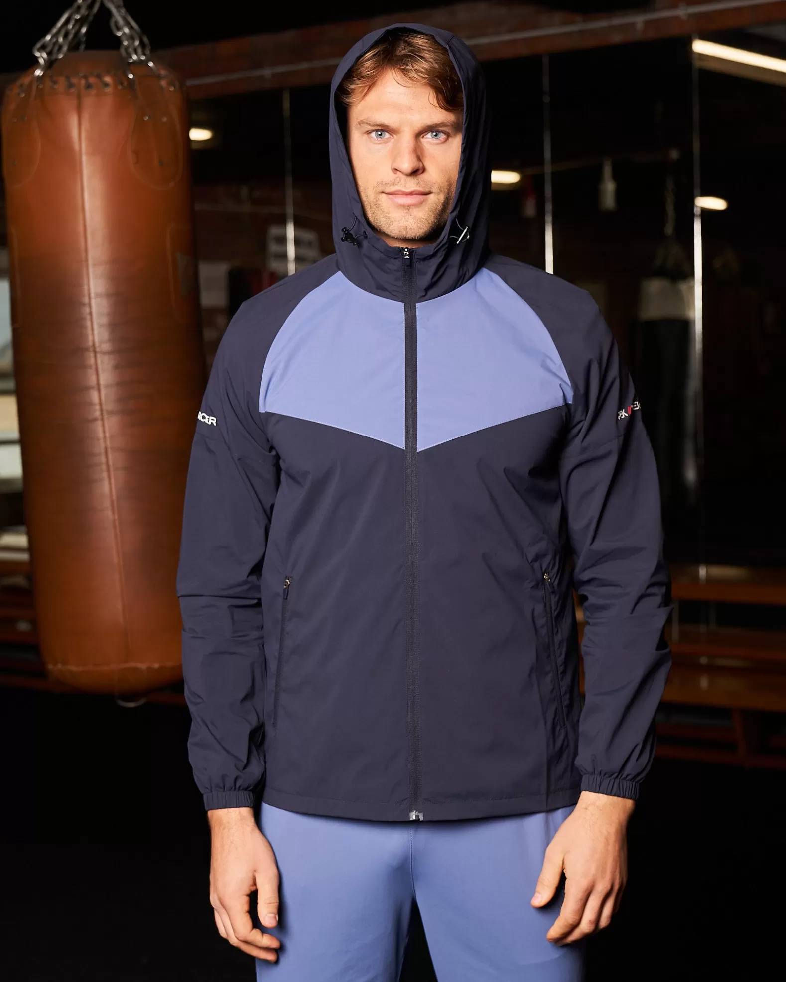 pbkmercier_performance_windbreaker_navypetrol_4.webp Fashion Mercier PBK// Performance Windbreaker Navy/Petrol