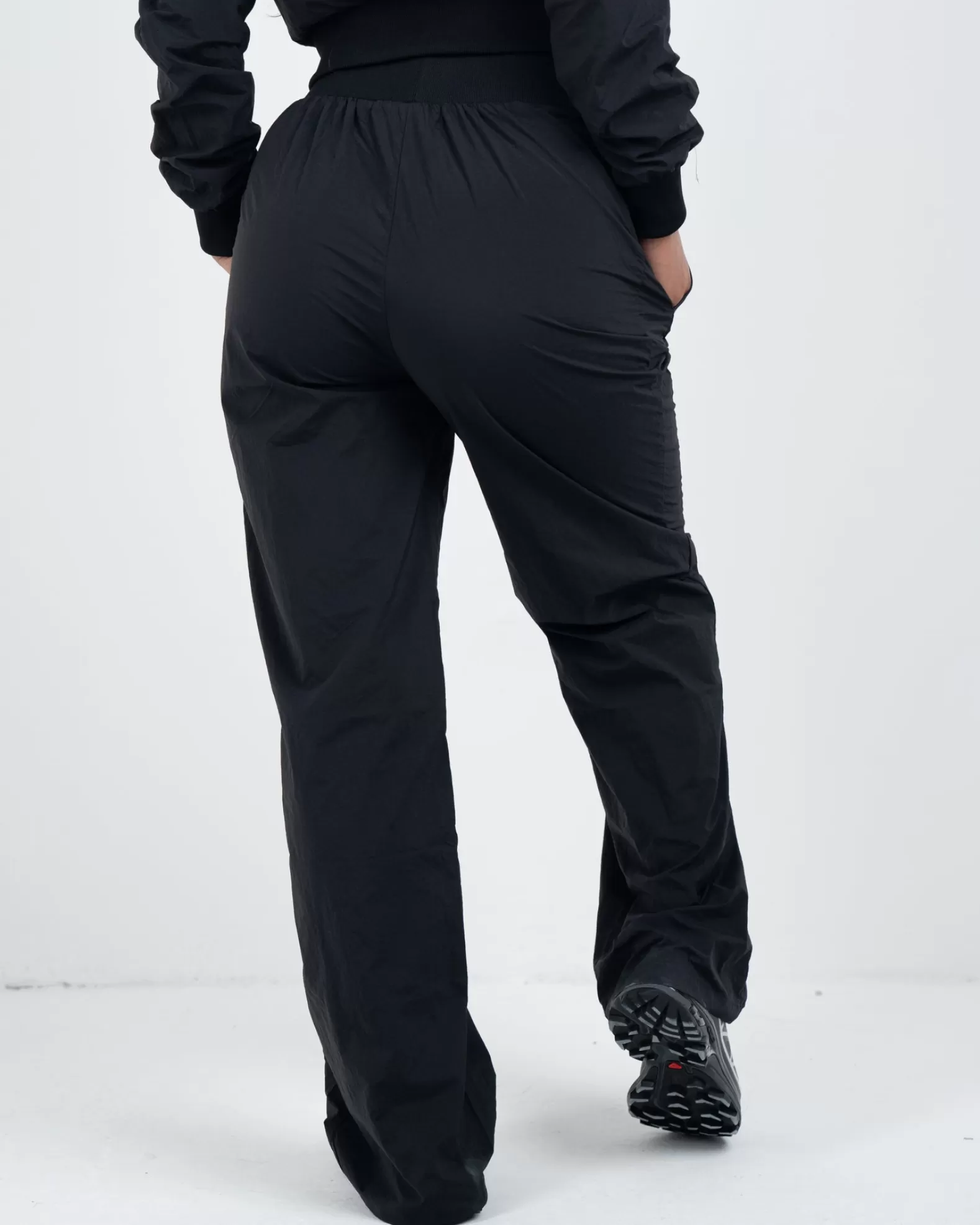 womens_black_maison_trousers_4.webp Outlet Mercier Womens Black Maison Trousers