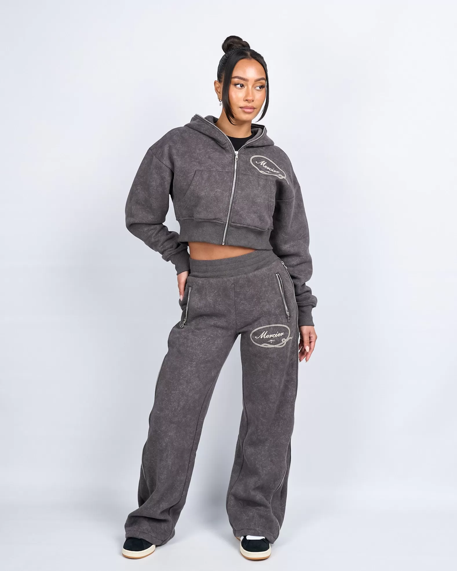 womens_grey_round_up_cropped_hoodie_3.webp Store Mercier Womens Grey Round Up Cropped Hoodie