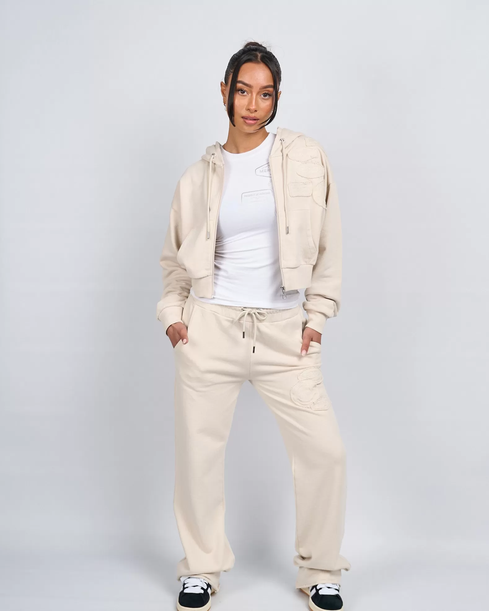 womens_stone_og_badge_raw_cropped_hoodie_3.webp Online Mercier Womens Stone OG Badge Raw Cropped Hoodie